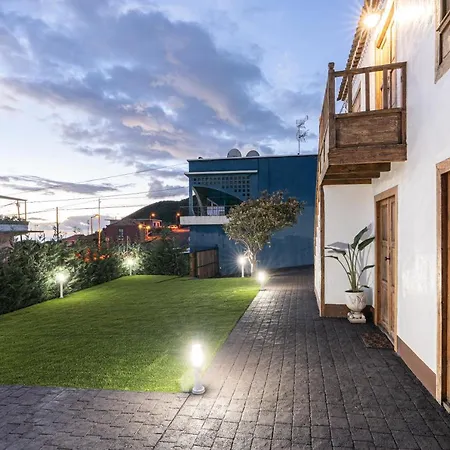 Holiday home La Carmona House Lodero